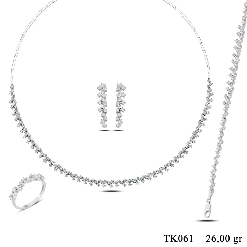 925 Ayar Gümüş Pırlanta Montür Tam Tur Su Yolu Özel Gün Seti