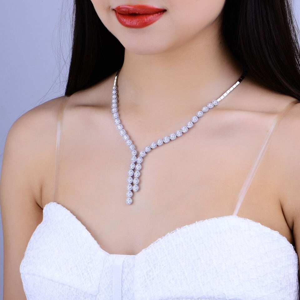 925 Ayar Gümüş 4 MM Taşlı Pırlanta Montür Çift Salkım Su Yolu Set