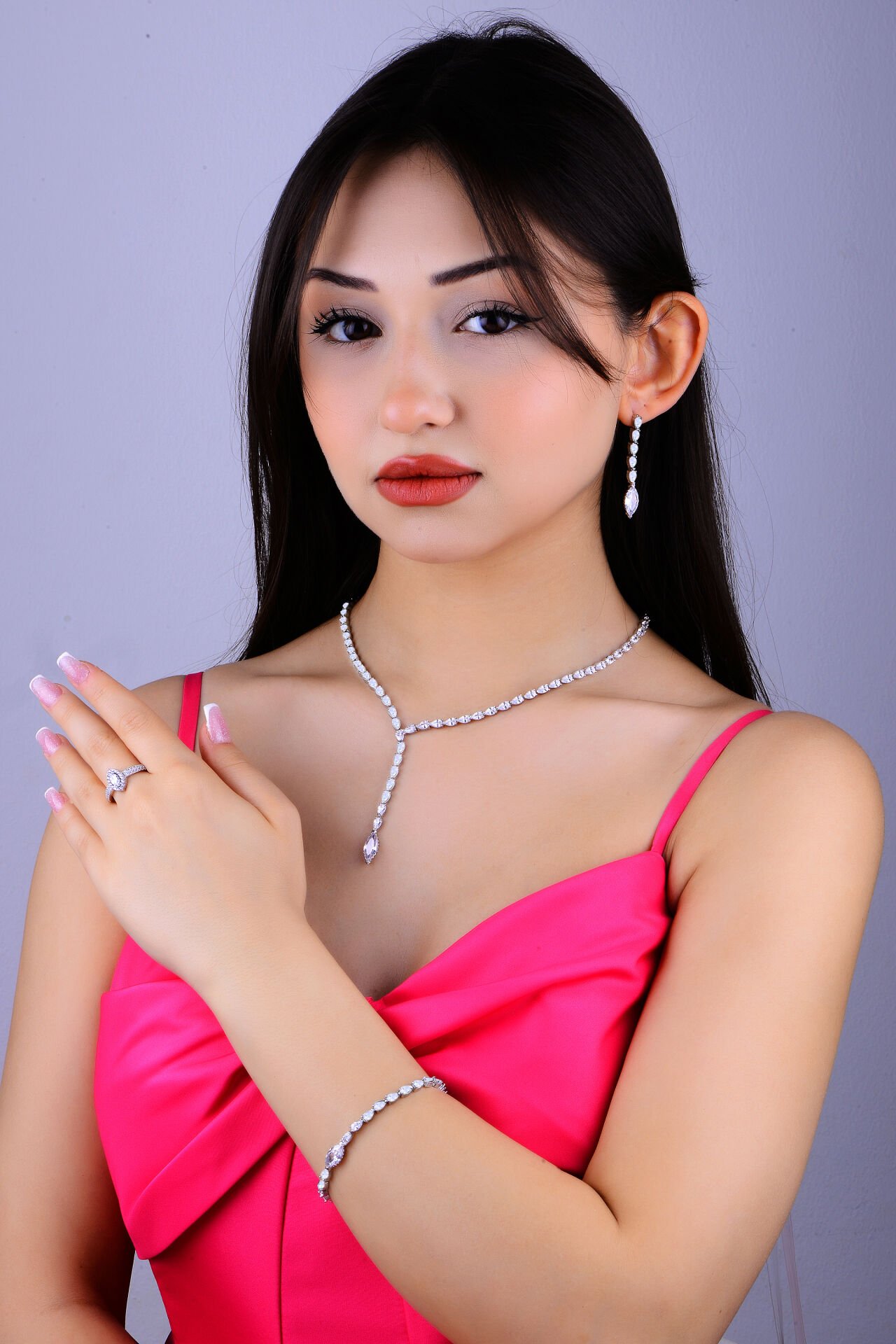 925 Ayar Gümüş Ful Yeşil Beyaz Damla Taşlı Salkım Su Yolu Set BEYAZ