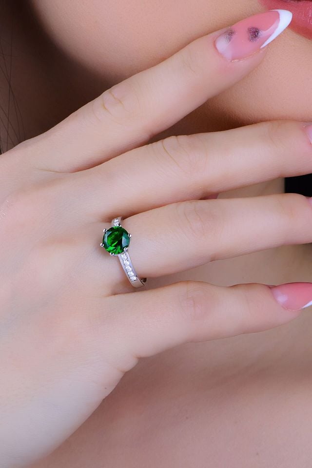 925 Ayar Gümüş 3 Sıra Salkım Yeşil Tek Taş Su Yolu Set