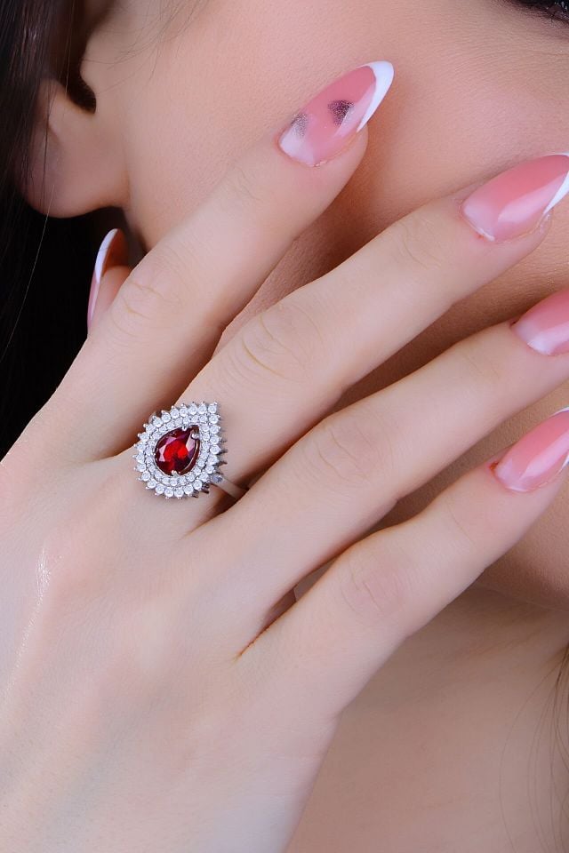 BARIŞ TAKI 925 Ayar Gümüş 3 Sıra V Hürrem Model Su Yolu Set