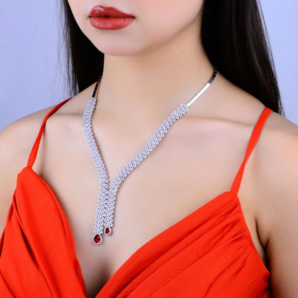 925 Ayar Gümüş Balık Model Damla Taşlı Su Yolu Set KIRMIZI