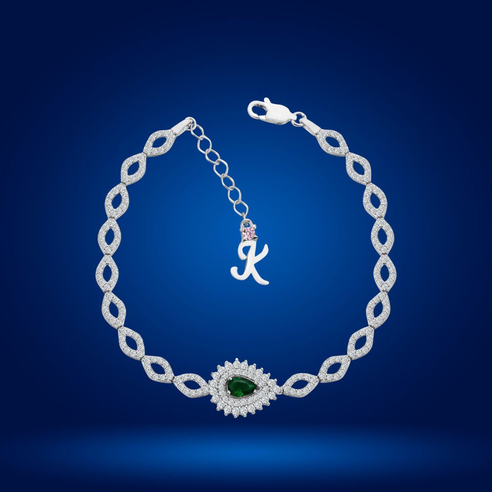 925 Ayar Gümüş Göz Şekilli Yeşil Damla Taşlı Zincir Harfli Su Yolu Bileklik K