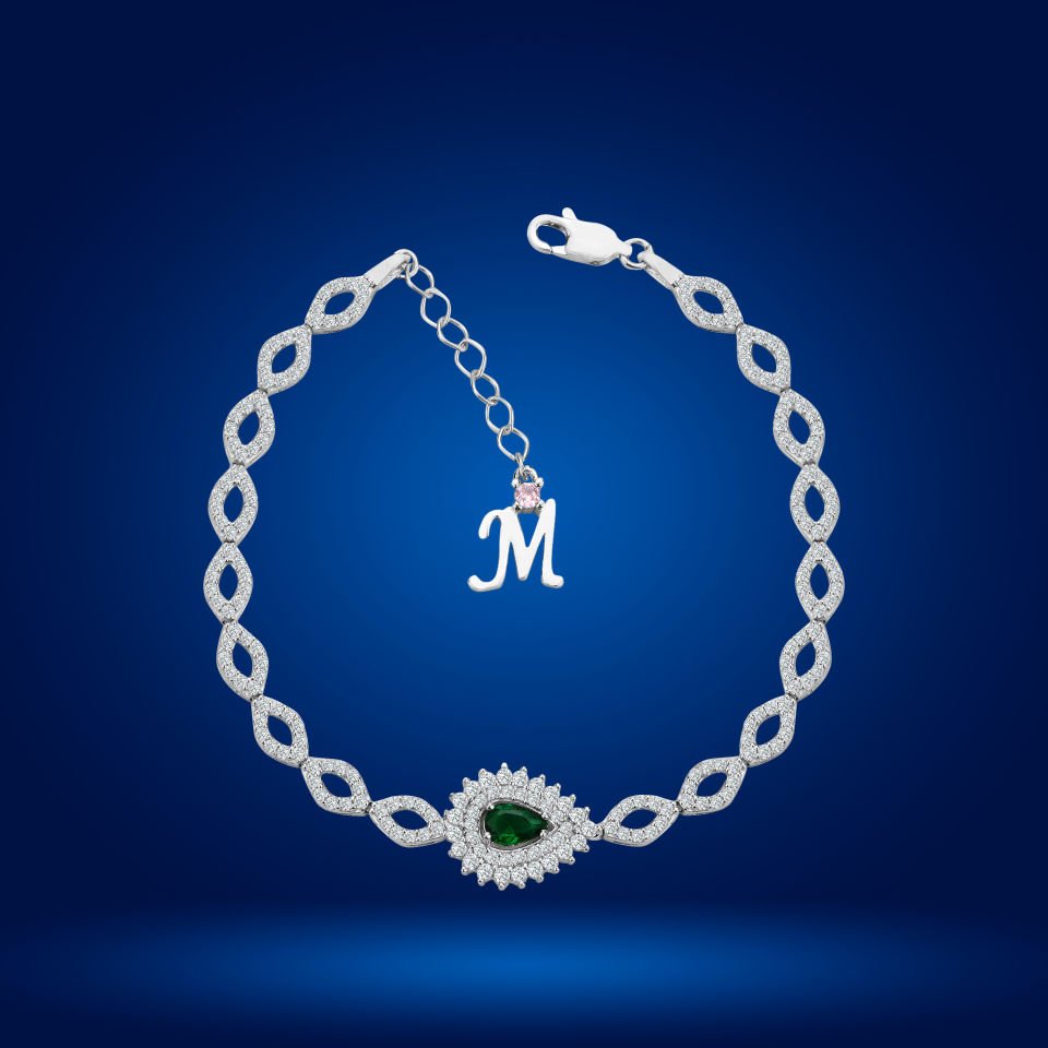 925 Ayar Gümüş Göz Şekilli Yeşil Damla Taşlı Zincir Harfli Su Yolu Bileklik M