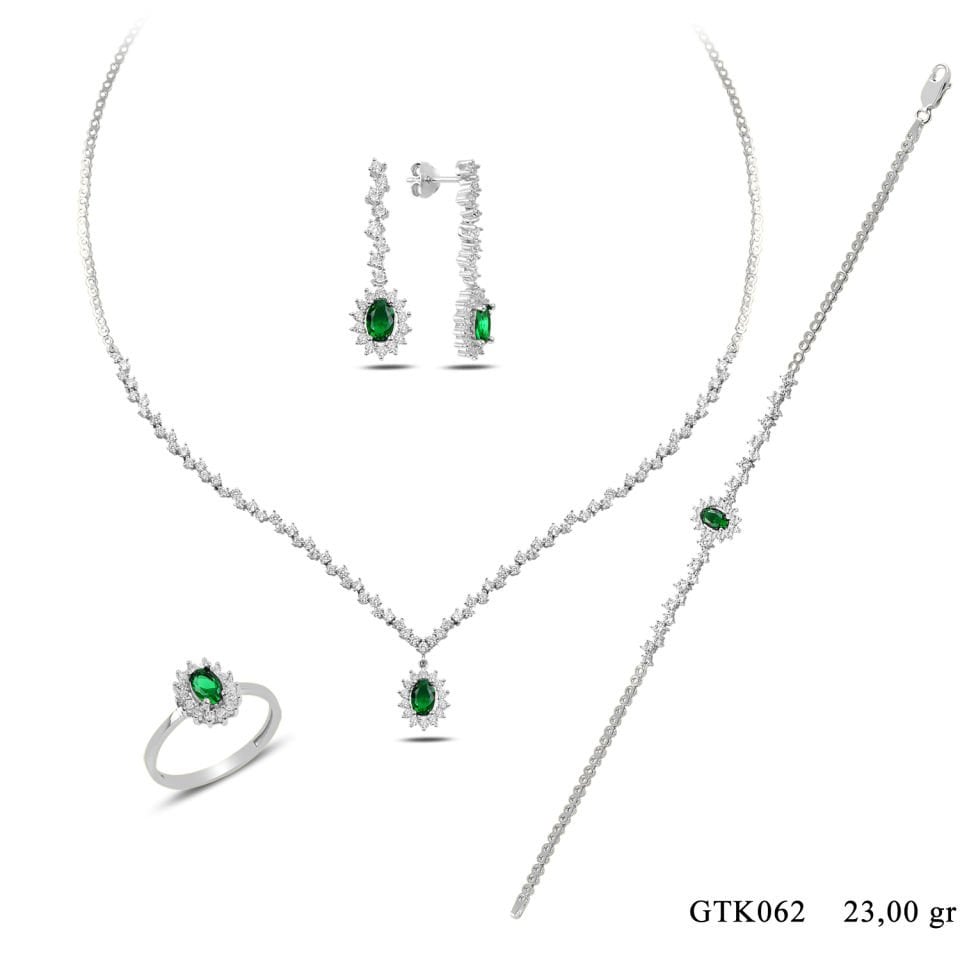 BARIŞ TAKI 925 Ayar Gümüş  V Model Taşlı Pırlanta Montör Su Yolu Set