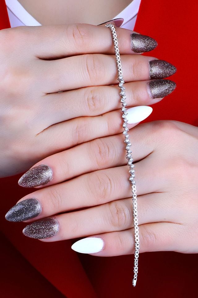 925 Ayar Gümüş V Model Pırlanta Montür Su Yolu Set