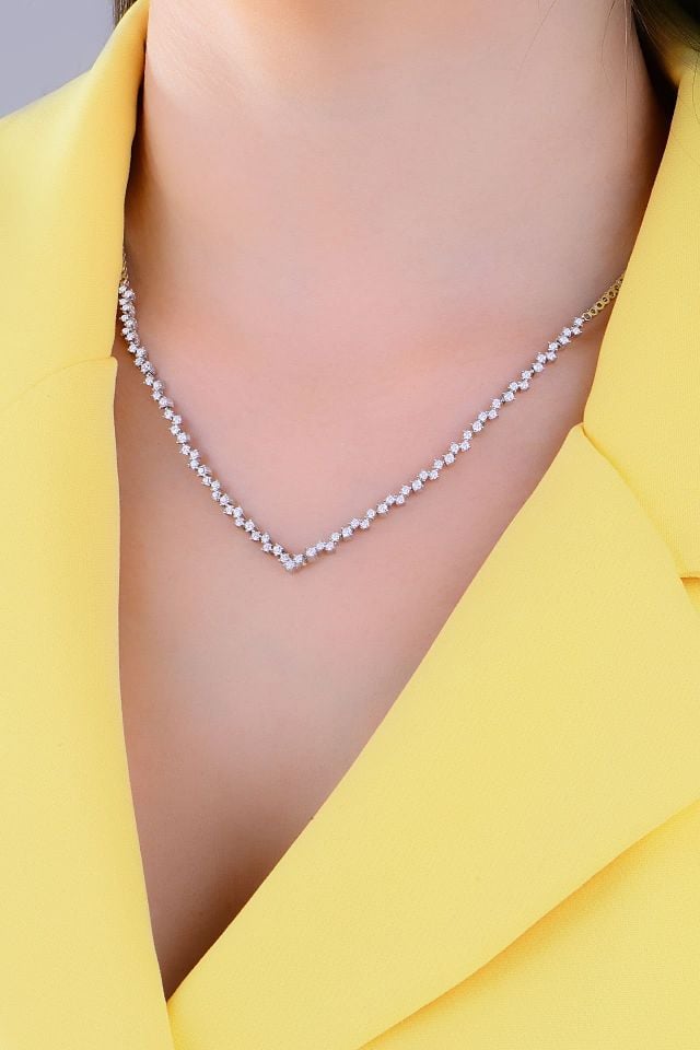 925 Ayar Gümüş V Model Pırlanta Montür Su Yolu Set