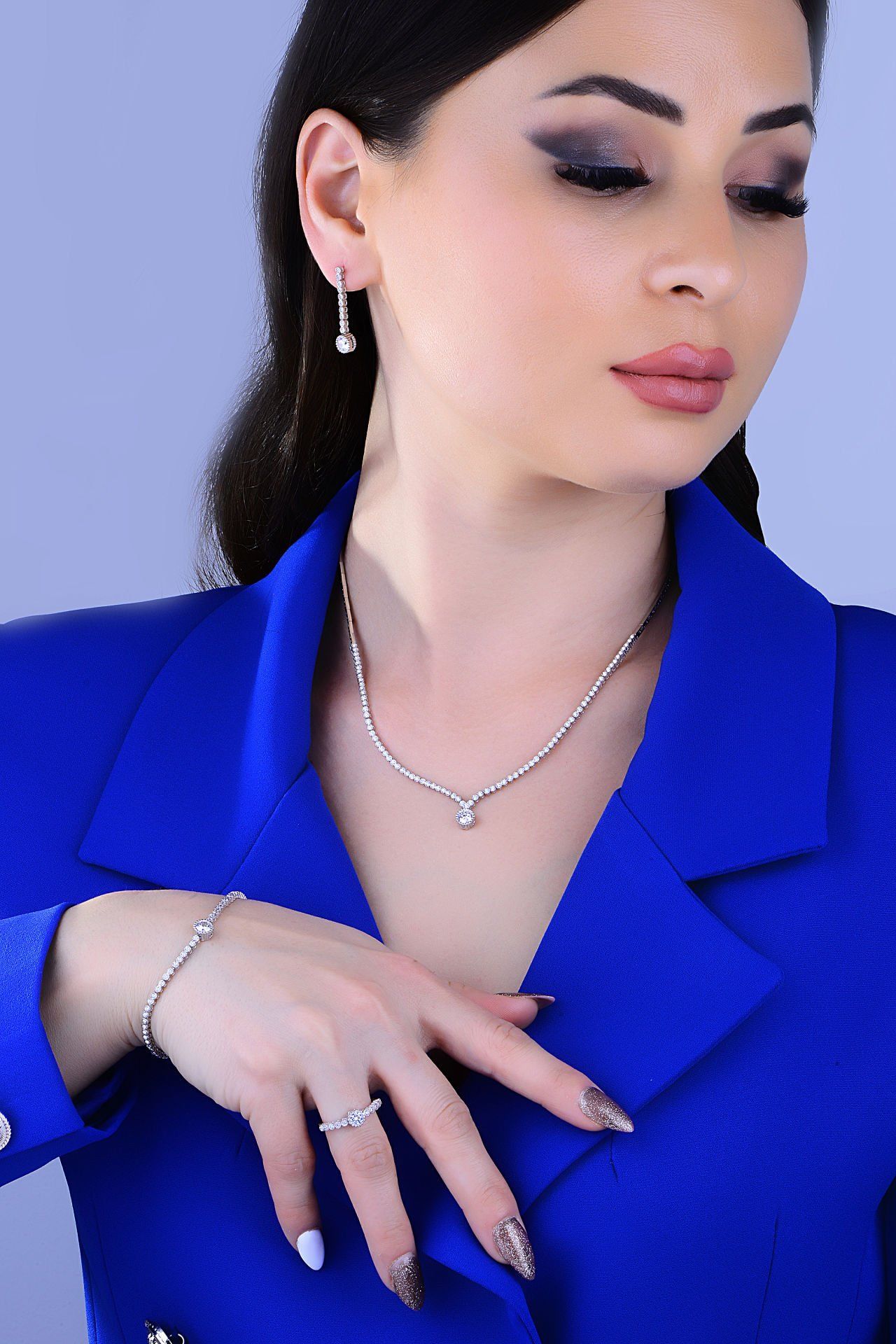 925 Ayar Gümüş V Model Tek Taş Su Yolu Set