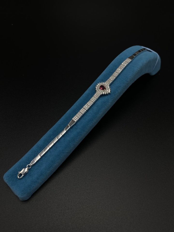 925 Ayar Gümüş 3 Sıra Hürrem Su Yolu Bileklik