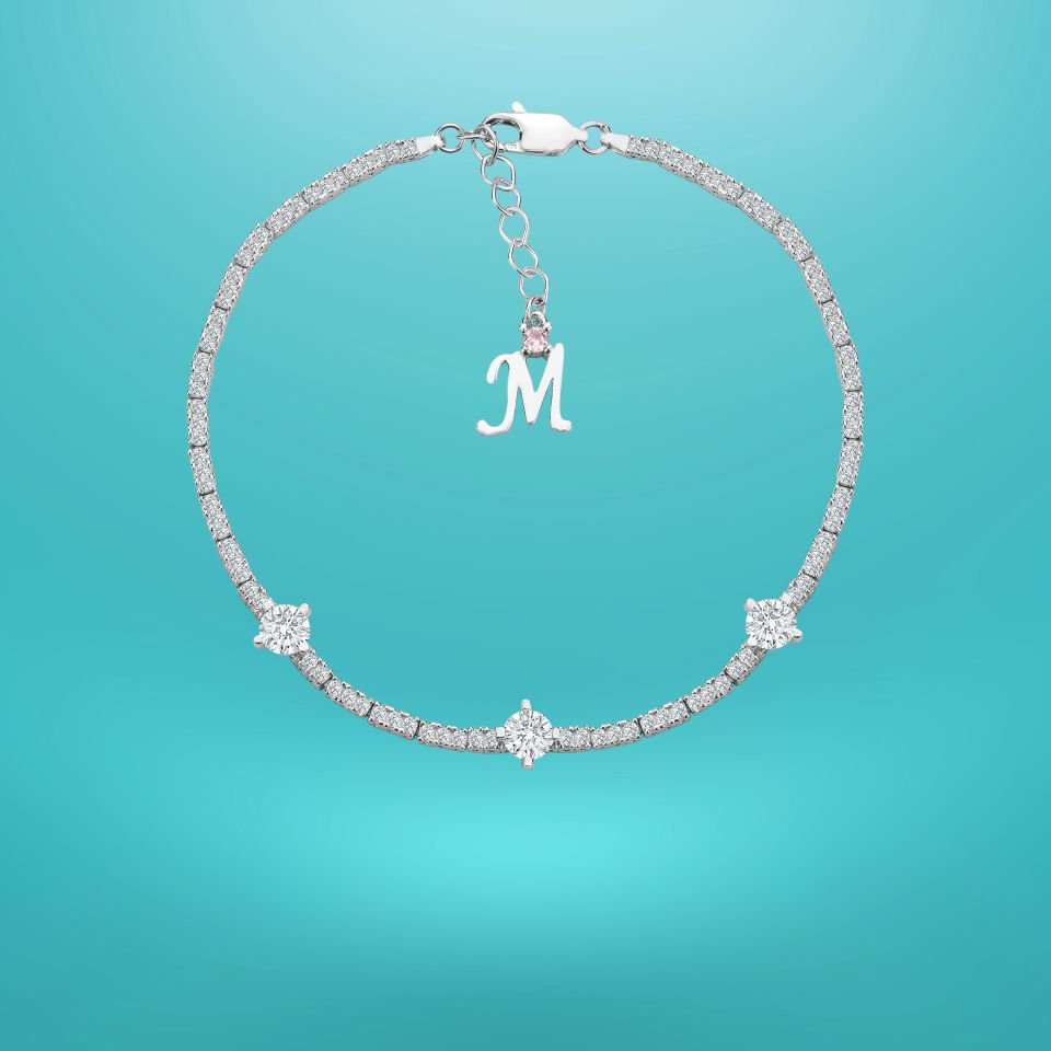 925 Ayar Gümüş Üç Taş Zarif Zincir Harfli Su Yolu Bileklik M