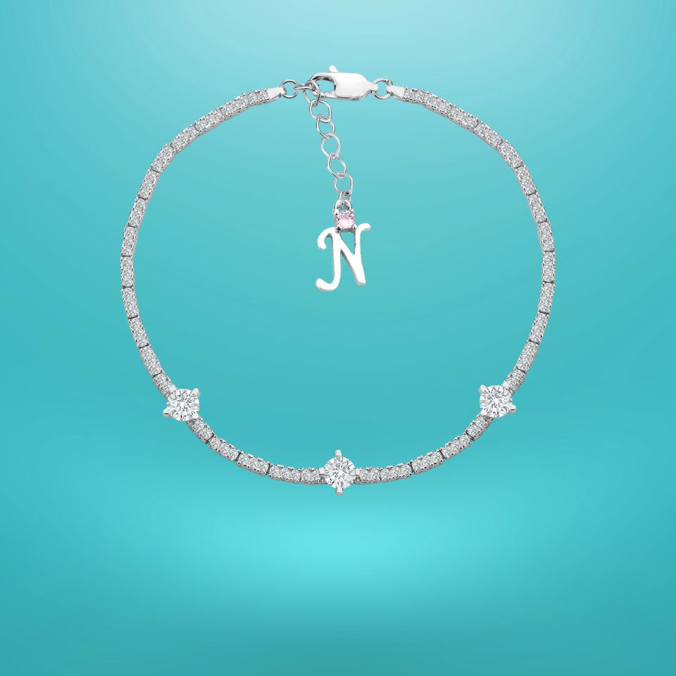 925 Ayar Gümüş Üç Taş Zarif Zincir Harfli Su Yolu Bileklik N