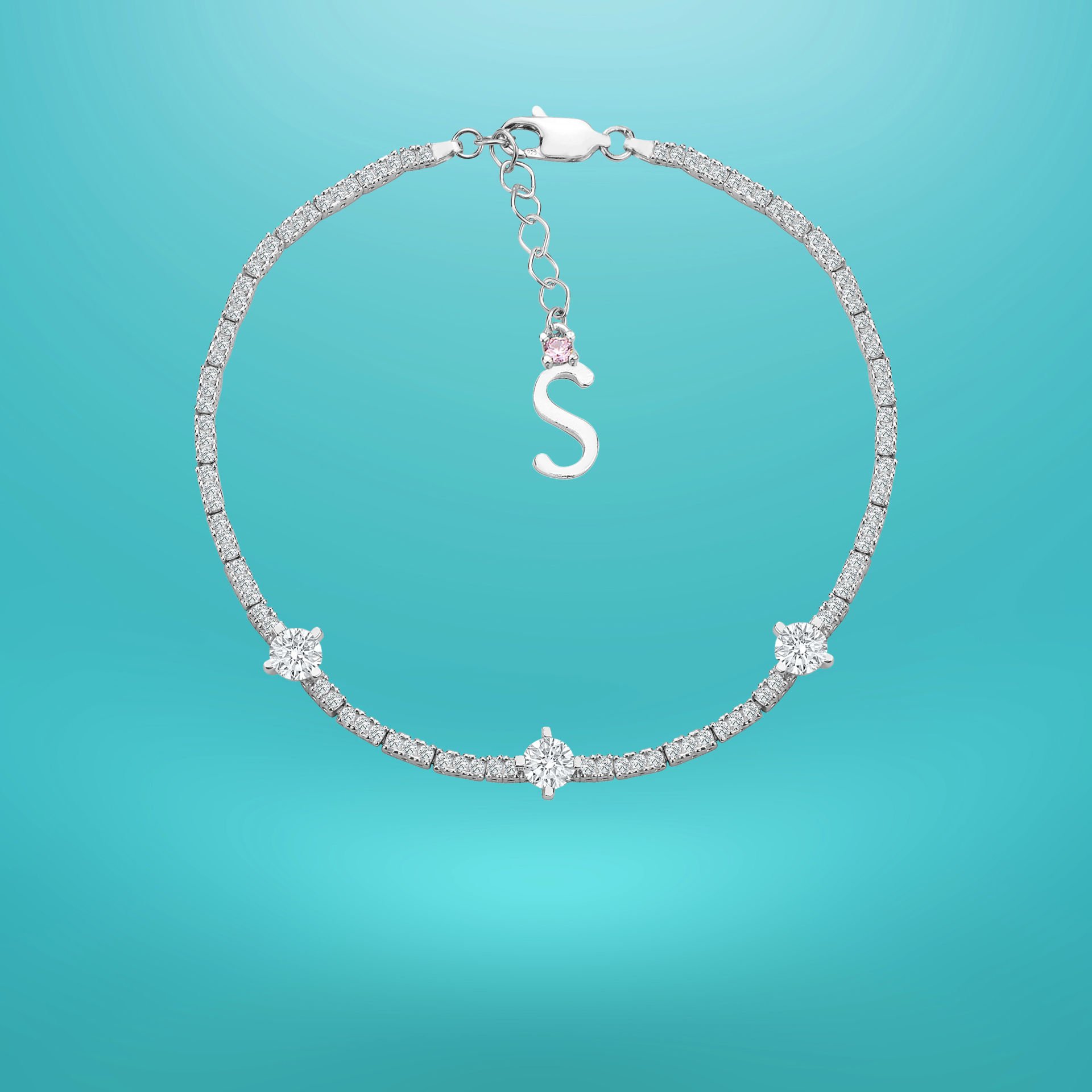 925 Ayar Gümüş Üç Taş Zarif Zincir Harfli Su Yolu Bileklik S