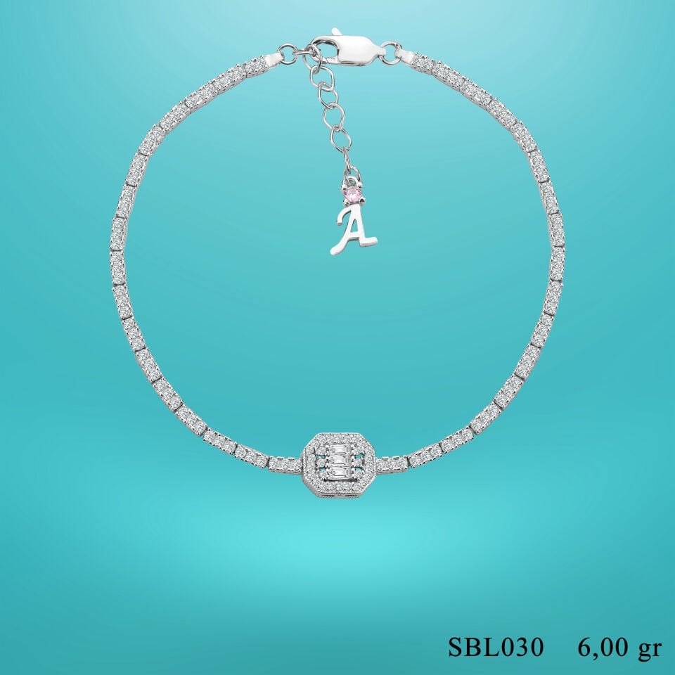 925 Ayar Gümüş Üç Taş Oval Bagetli Zincir Harfli Su Yolu Bileklik