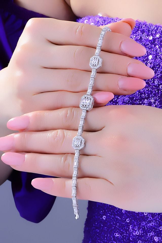 BARIŞ TAKI Kadın 925 Ayar Gümüş Baget Sıralı Su Yolu Set