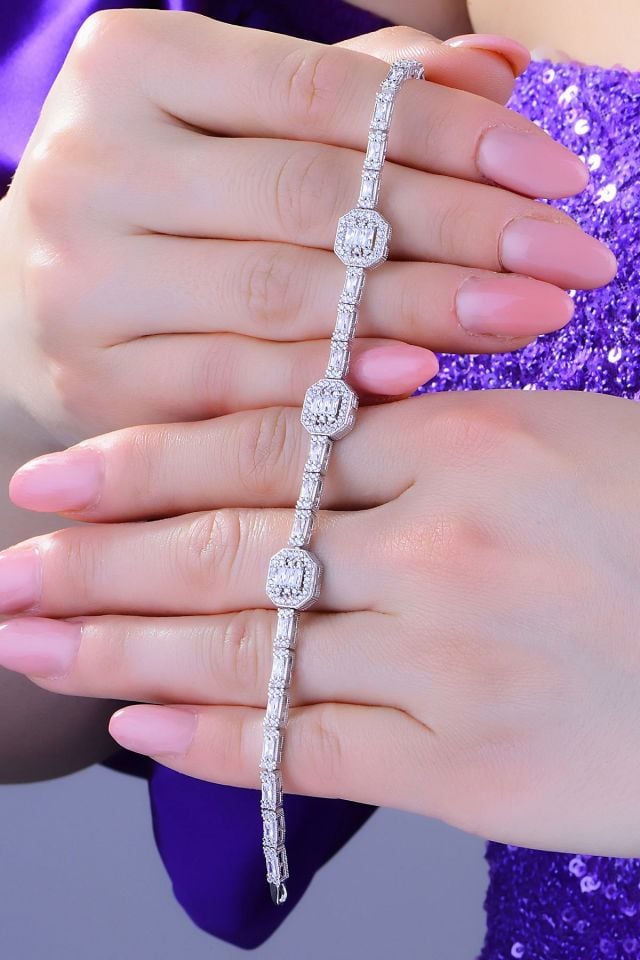 BARIŞ TAKI Kadın 925 Ayar Gümüş Tam Tur Baget Sıralı Su Yolu Set