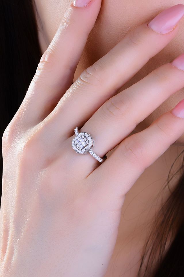 BARIŞ TAKI Kadın 925 Ayar Gümüş Tam Tur Baget Sıralı Su Yolu Set