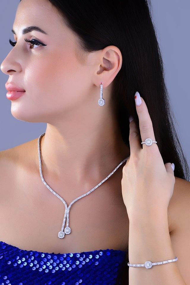 BARIŞ TAKI Kadın 925 Ayar Gümüş Baget Sıralı Su Yolu Set