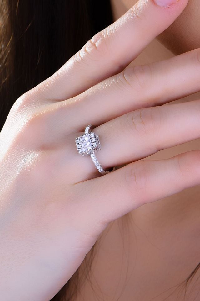 BARIŞ TAKI Kadın 925 Ayar Gümüş Tam Tur Baget Sıralı Su Yolu Set