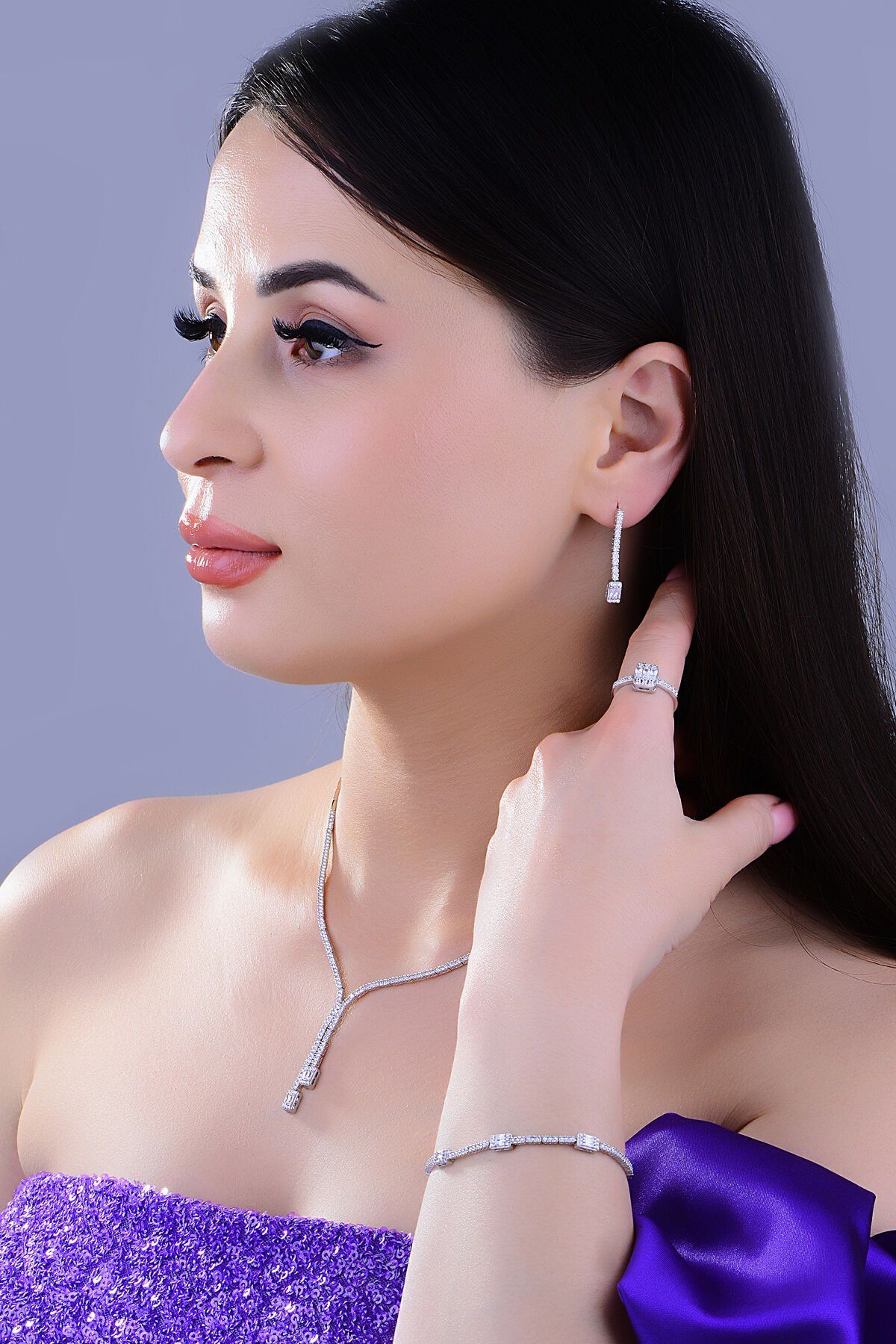 BARIŞ TAKI Kadın 925 Ayar Gümüş Üç Taş Baget Sıralı Su Yolu Set