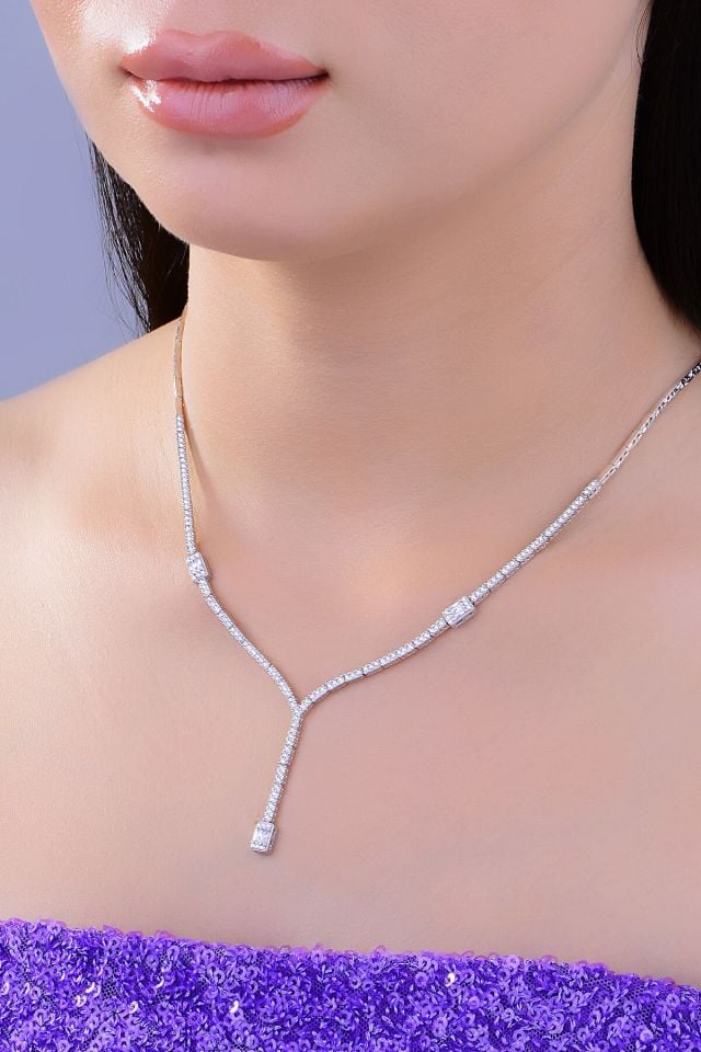 BARIŞ TAKI Kadın 925 Ayar Gümüş Üç Taş Baget Sıralı Su Yolu Set