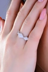 BARIŞ TAKI Kadın 925 Ayar Gümüş  Salkım Pırlanta Montür Su Yolu Set