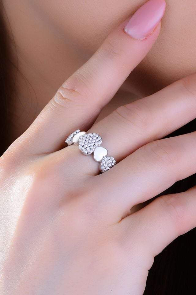 BARIŞ TAKI Kadın 925 Ayar Gümüş  Salkım Pırlanta Montür Su Yolu Set