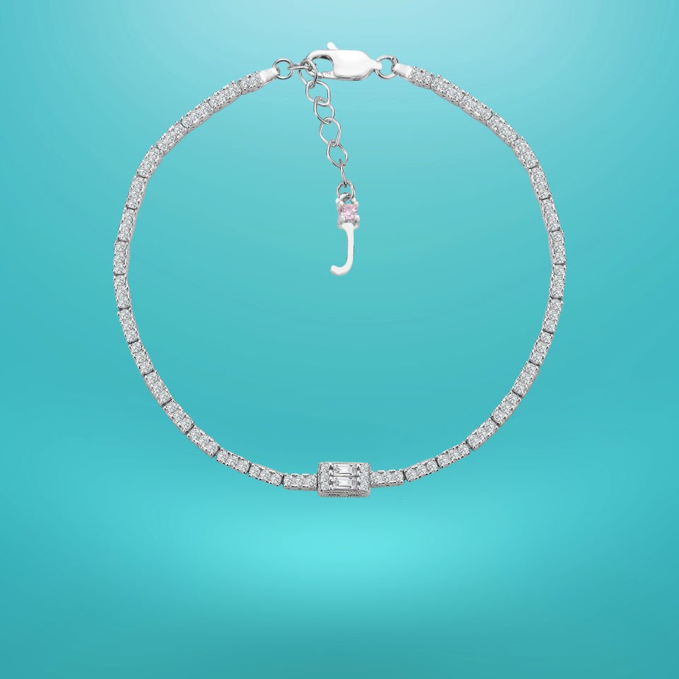 925 Ayar Gümüş Üç Taş Baget Zincir Harfli Su Yolu Bileklik J