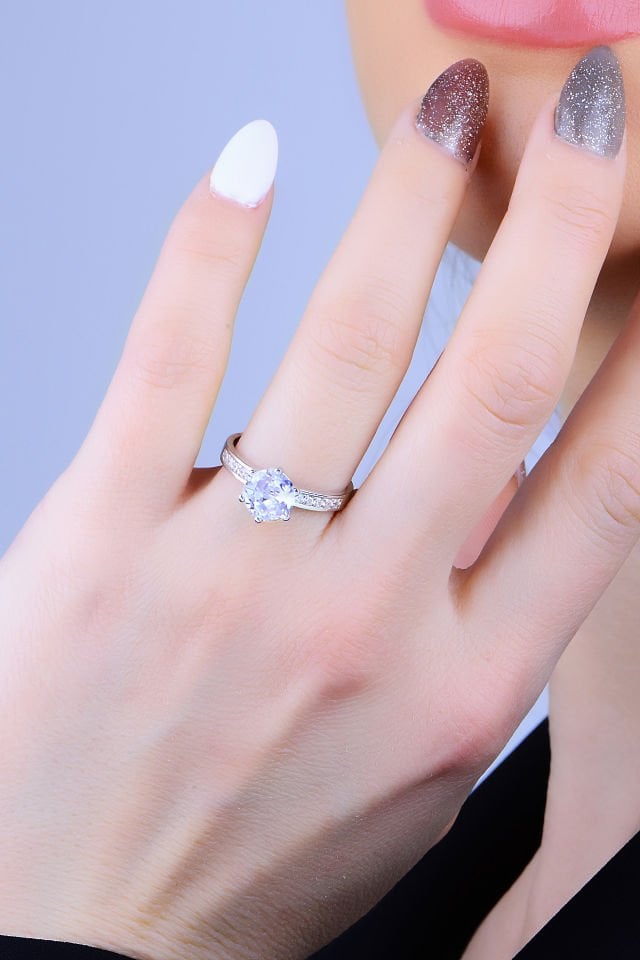 925 Ayar Gümüş 2 Sıra Salkım Beyaz Tek Taş Su Yolu Set