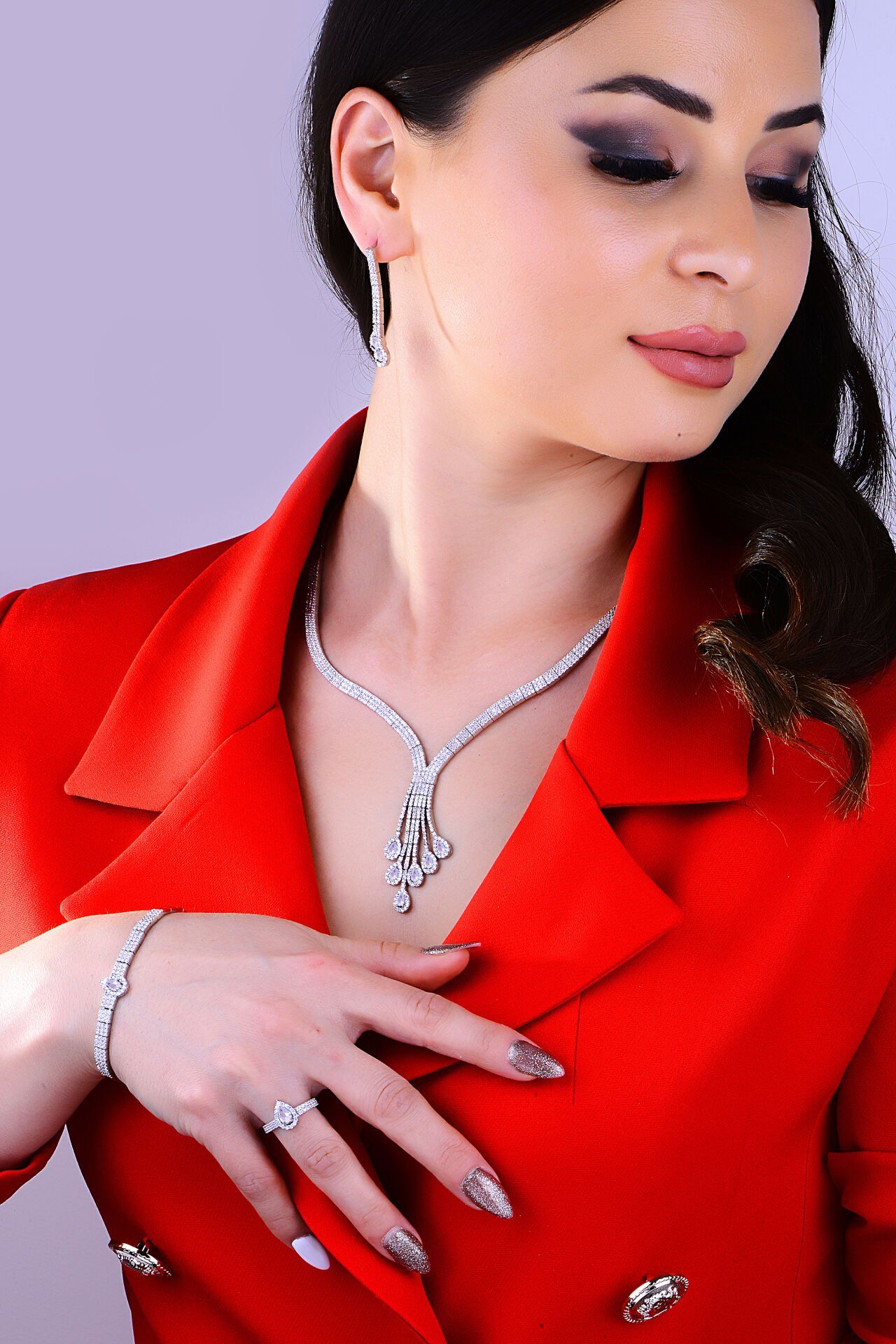 BARIŞ TAKI 925 Ayar Gümüş Salkım 3 Sıra Beyaz Damla Su Yolu Bayan Düğün Seti