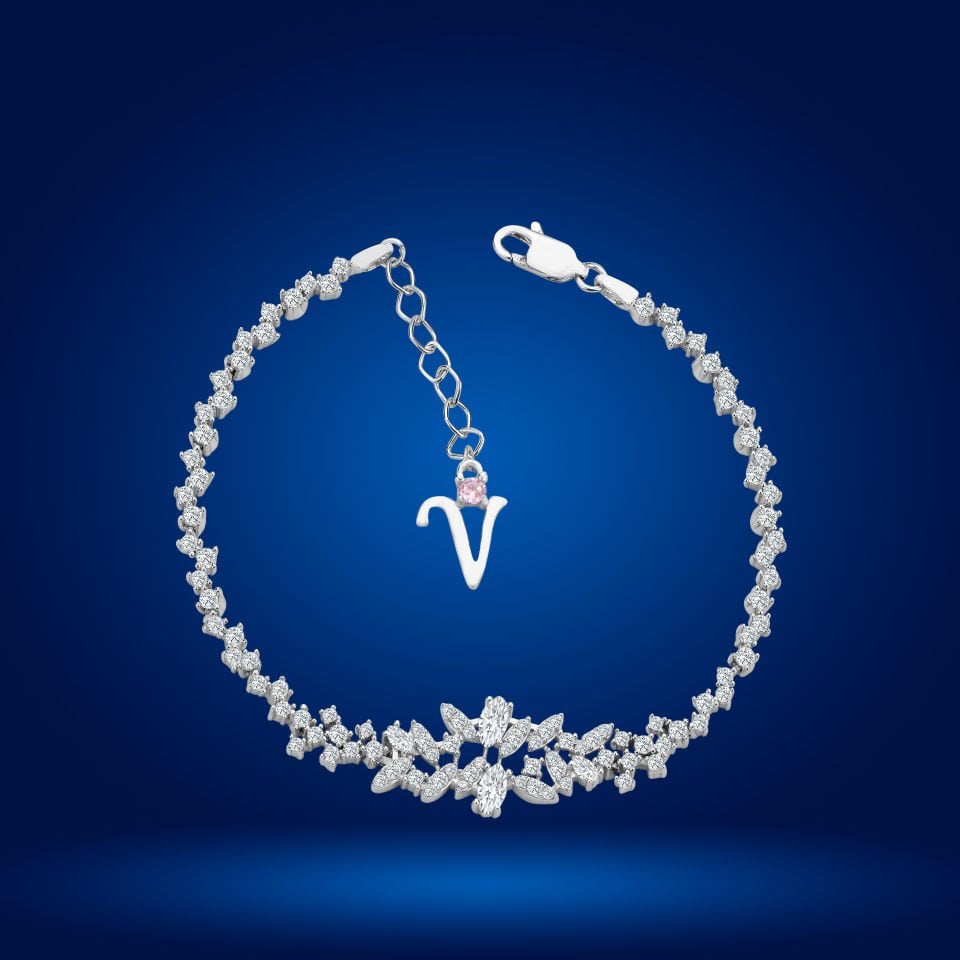 925 Ayar Gümüş Pırlanta Montürlü Mekik Zincir Harfli Su Yolu Bileklik V