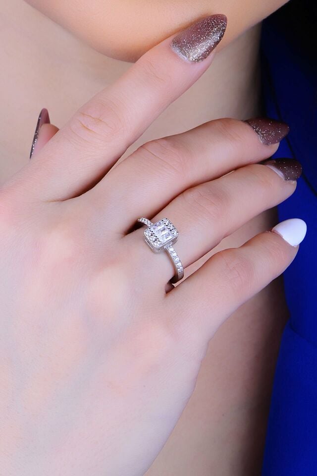 925 Ayar Gümüş Kareli Baget Yüzük