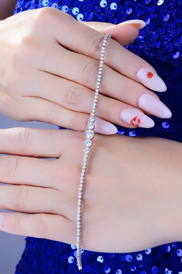 BARIŞ TAKI 925 Ayar Gümüş V Model Su Yolu Set