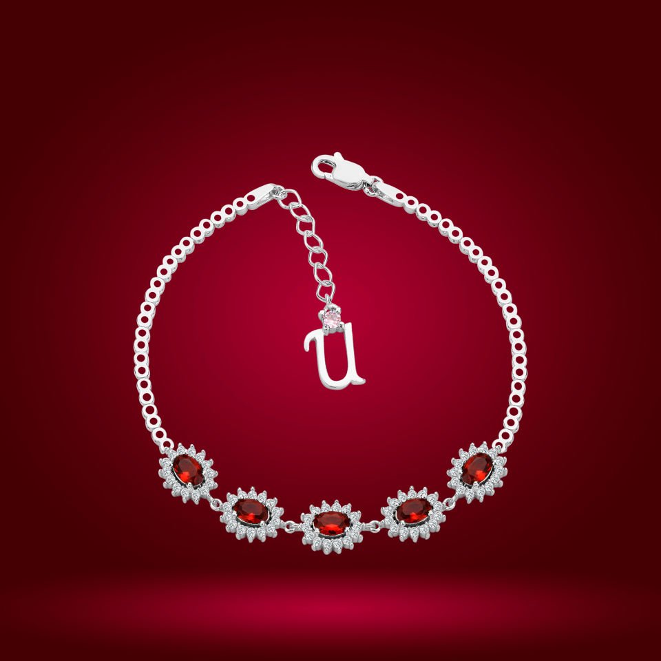 925 Ayar Gümüş Kırmızı Taşlı Çiçek Model Zincir Harfli Su Yolu Bileklik U