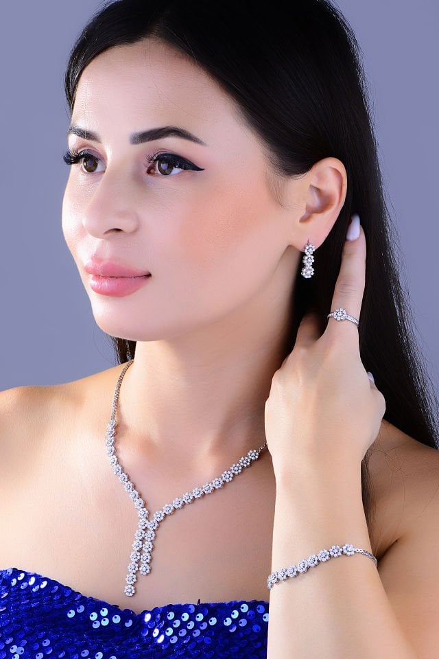 BARIŞ TAKI 925 Ayar Gümüş Papatya Salkım Pırlanta Montör Su Yolu Set