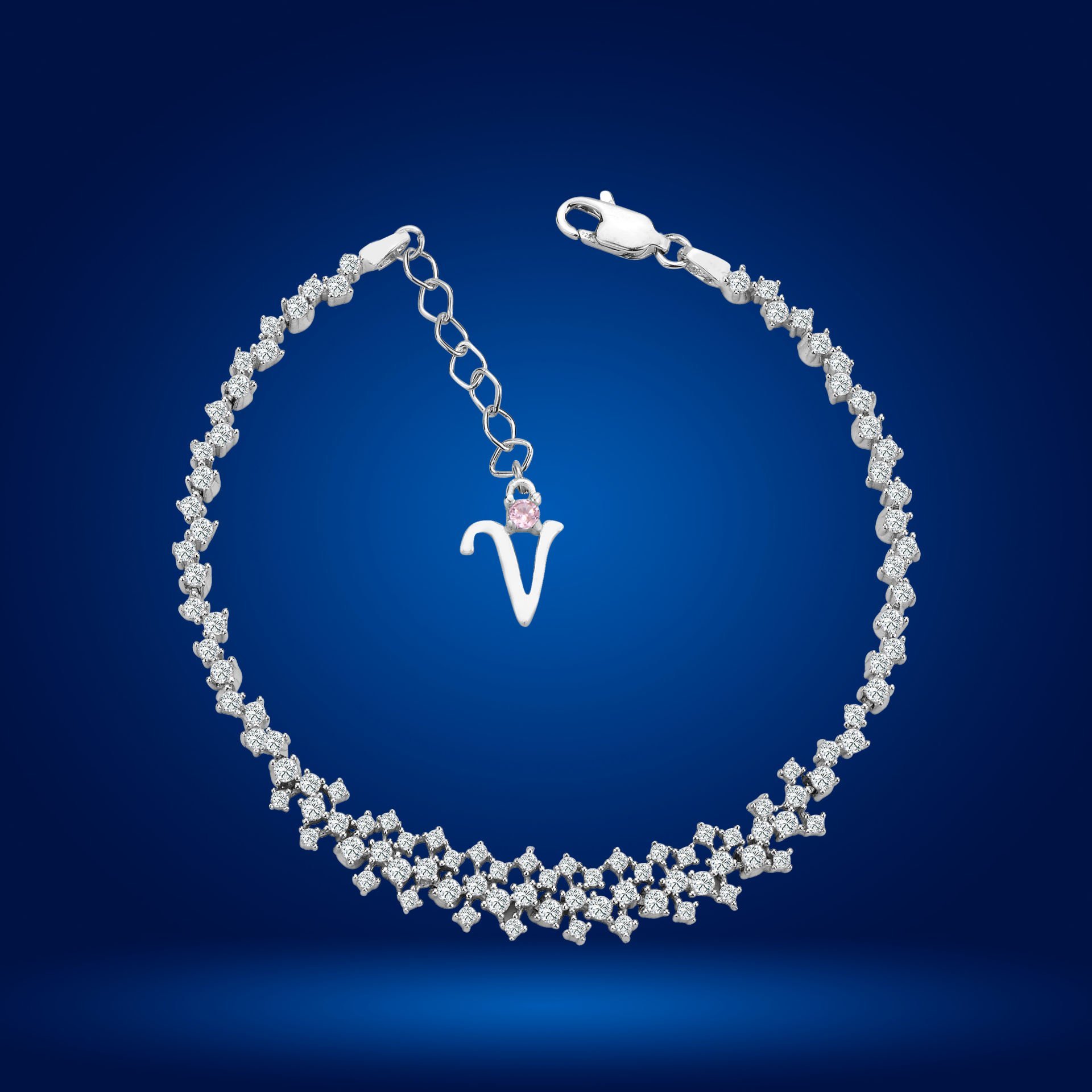 925 Ayar Gümüş Ful Pırlanta Taşlı Zincir Harfli Su Yolu Bileklik V