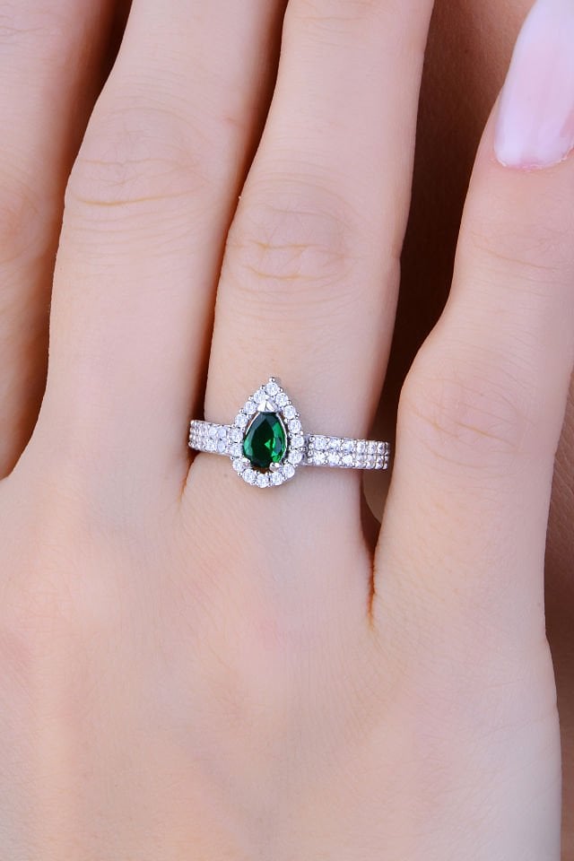 BARIŞ TAKI 925 Ayar Gümüş Yeşil Damla Tek Salkım Su Yolu Set