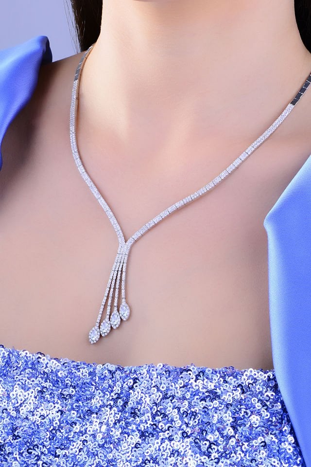 BARIŞ TAKI 925 Ayar Gümüş 2 Sıra Salkım Mekik Taşlı Su Yolu Set