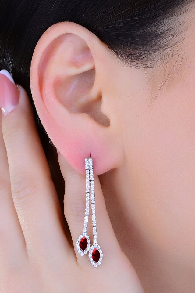 BARIŞ TAKI 925 Ayar Gümüş 2 Sıra Salkım Mekik Kırmızı Taşlı Su Yolu Set