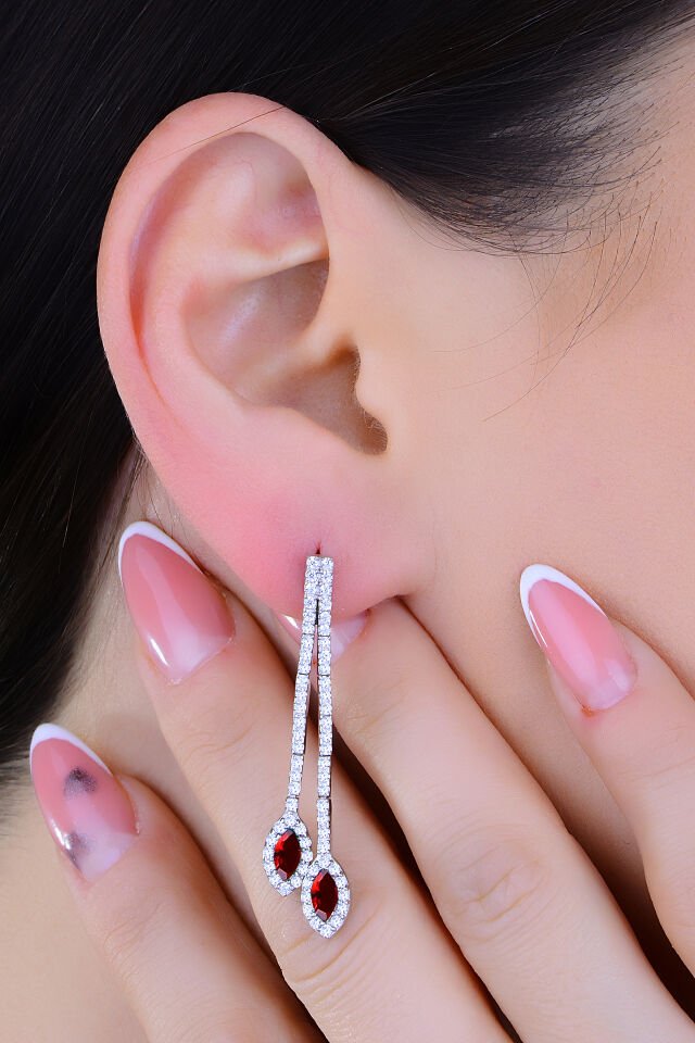 BARIŞ TAKI 925 Ayar Gümüş 3 Sıra Salkım Mekik Taşlı Su Yolu Set