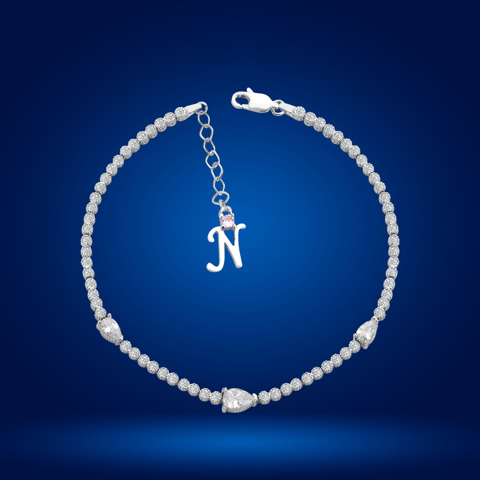 925 Ayar Gümüş Damla Taşlı Zincir Harfli Su Yolu Bileklik N