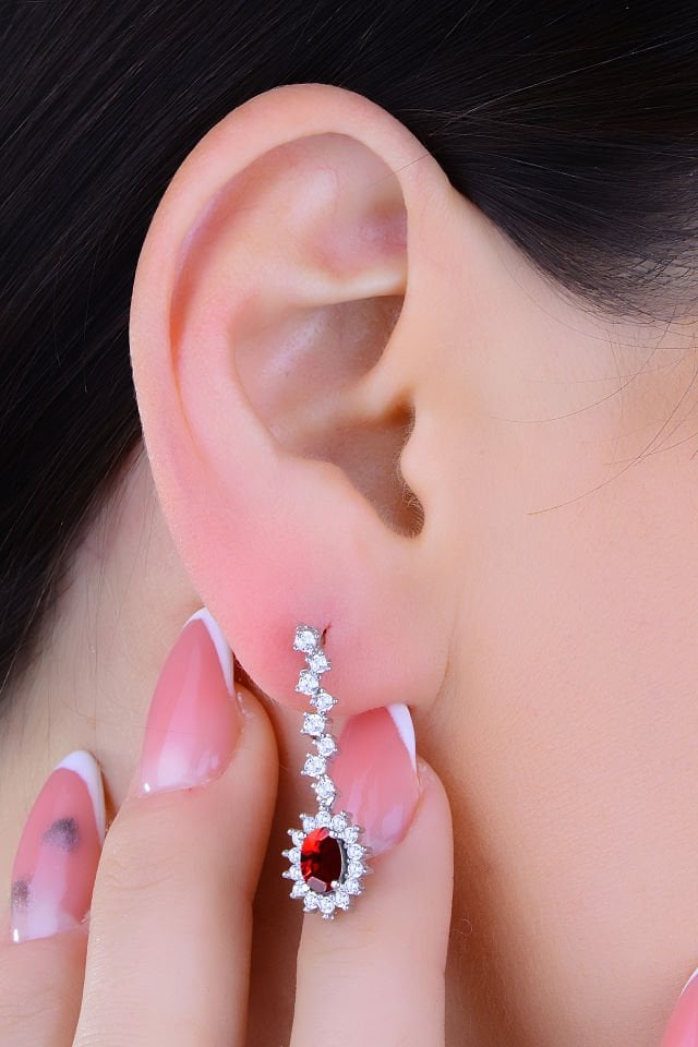 BARIŞ TAKI 925 Ayar Gümüş  V Model Taşlı Pırlanta Montör Su Yolu Set