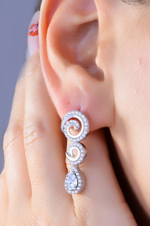 BARIŞ TAKI 925 Ayar Gümüş Hürrem Damla Salkım Pırlanta Montör Su Yolu Set