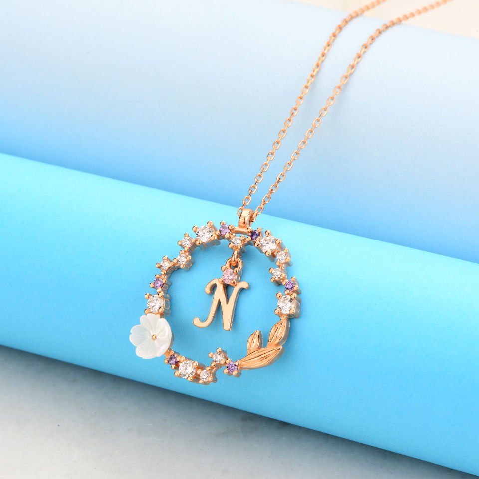 925 Ayar Gümüş Papatya Harfli Hayalet Kolye N