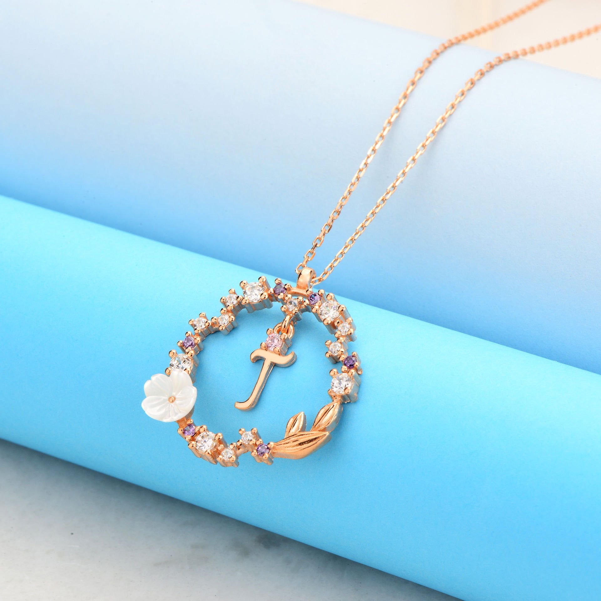 925 Ayar Gümüş Papatya Harfli Hayalet Kolye T