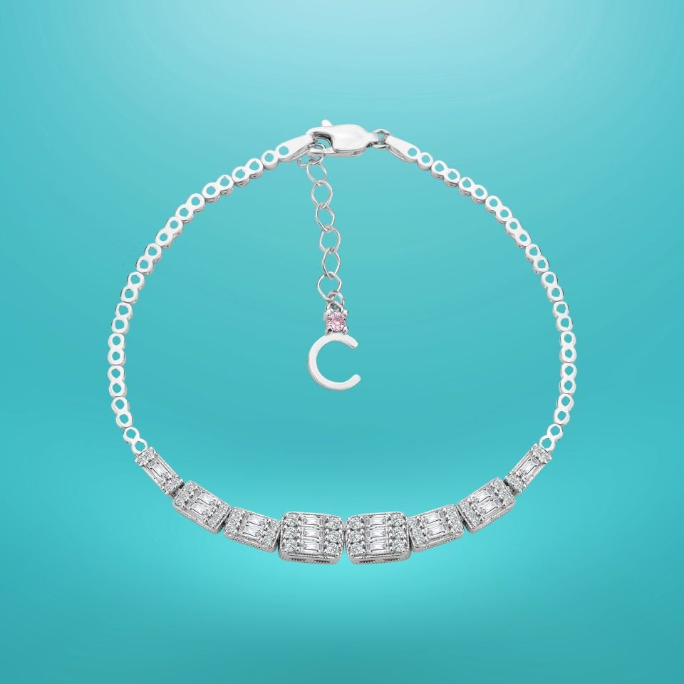 925 Ayar Gümüş Baget Taşlı Zincir Harfli Su Yolu Bileklik C