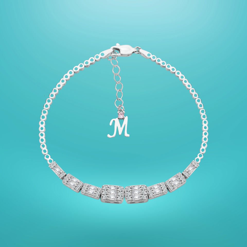 925 Ayar Gümüş Baget Taşlı Zincir Harfli Su Yolu Bileklik M