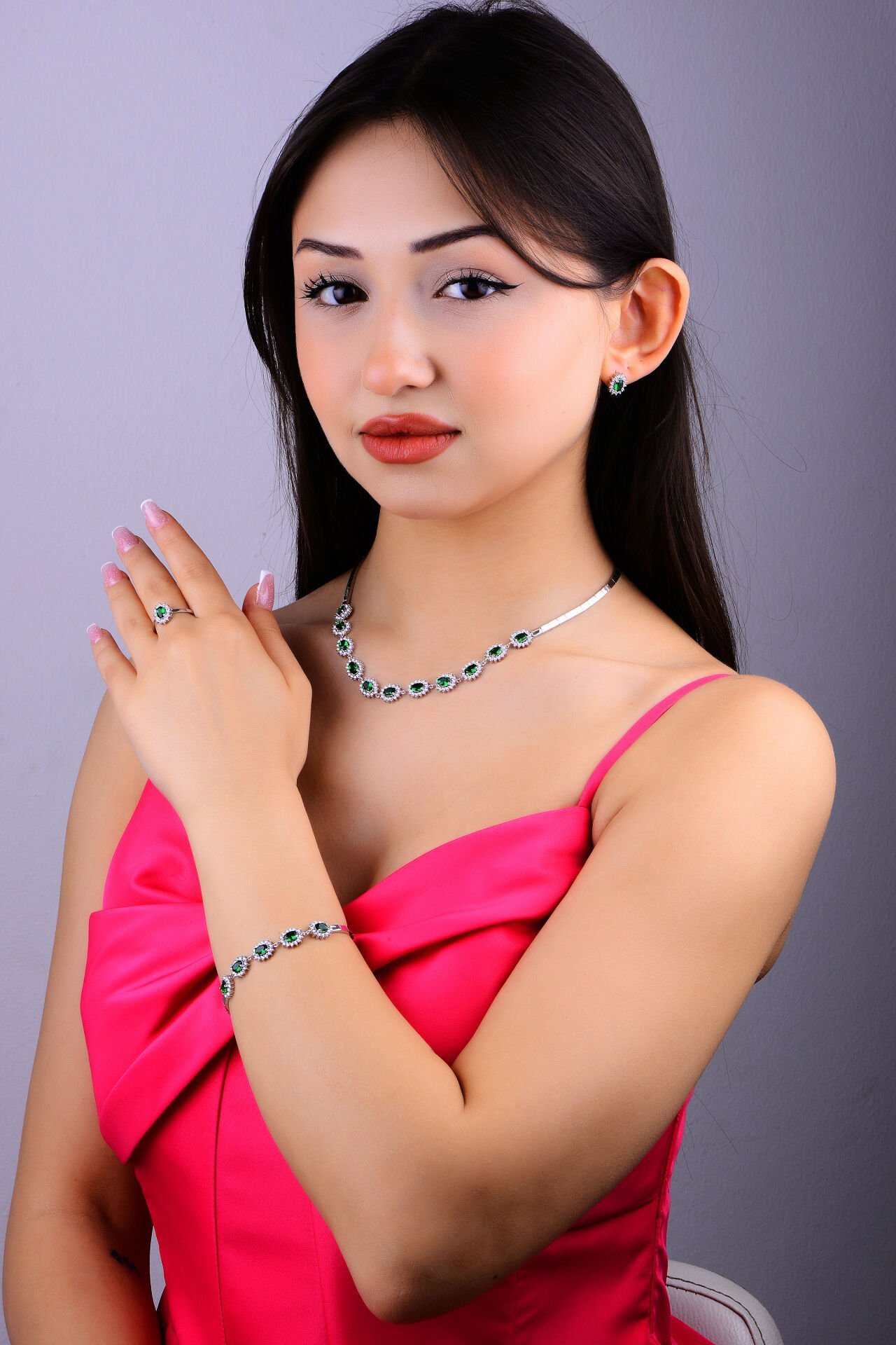 925 Ayar Gümüş Yeşil Taşlı Çiçek Modeli Tam Tur Su Yolu Set