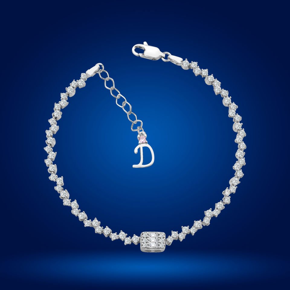 925 Ayar Gümüş Baget Taşlı Zincir Harfli Su Yolu Bileklik D