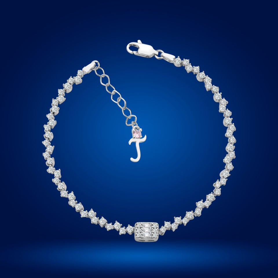 925 Ayar Gümüş Baget Taşlı Zincir Harfli Su Yolu Bileklik T