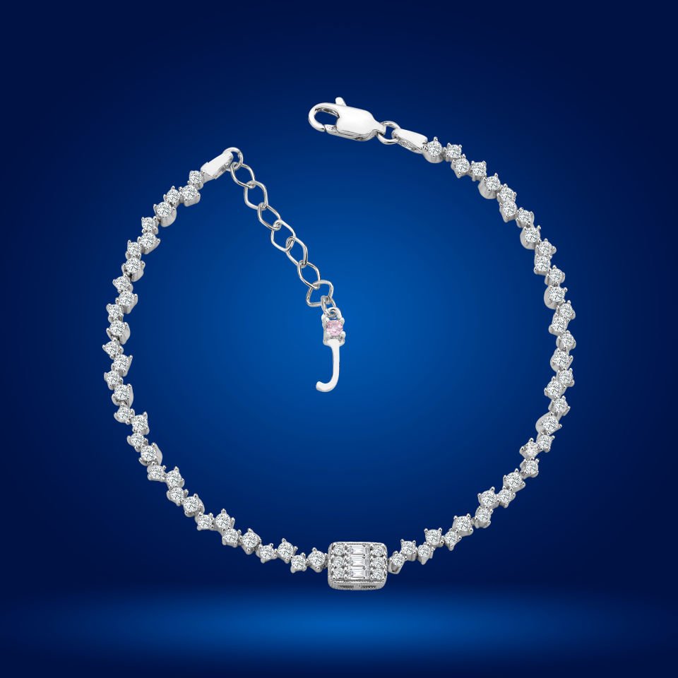 925 Ayar Gümüş Baget Taşlı Zincir Harfli Su Yolu Bileklik J